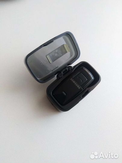 Bluetooth гарнитура samsung