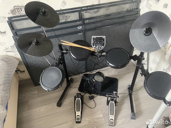 Электронные ударные