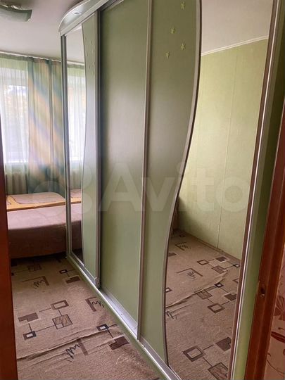 2-к. квартира, 42 м², 1/4 эт.