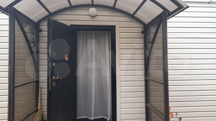 Дом 80 м² на участке 5 сот.