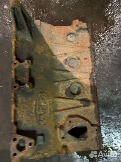 Блок двигатель 213