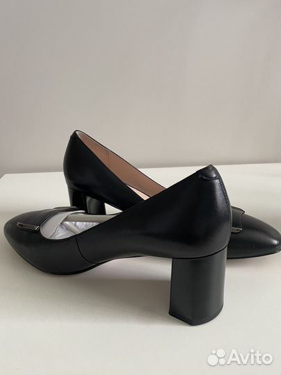 Туфли кожаные новые