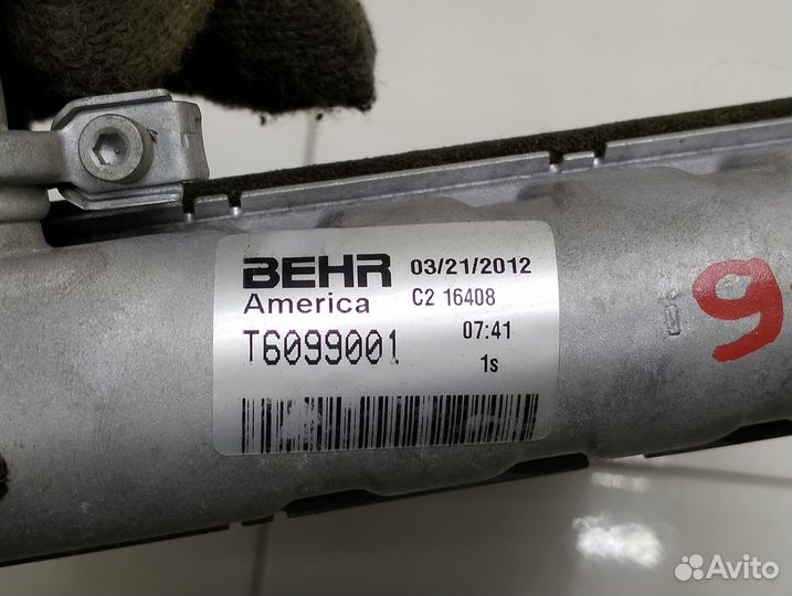 Радиатор отопителя Grand Cherokee WK2