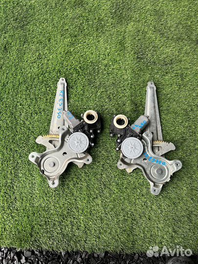 Стеклоподъемник задний левый правый Lexus es350