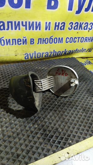 Лючок бензобака Ford Escort