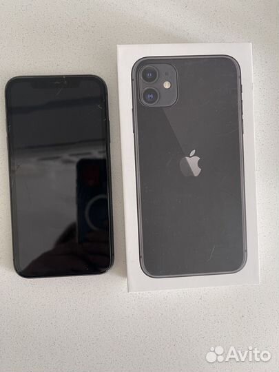iPhone 11, 64 ГБ
