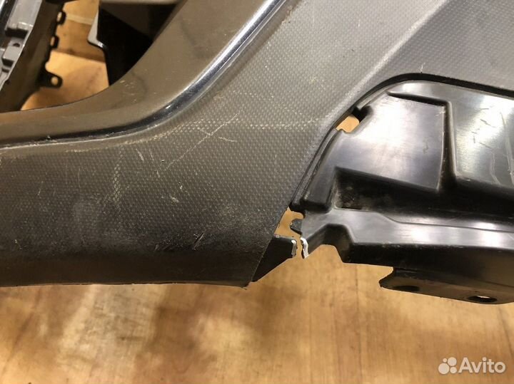 Бампер передний Subaru Forester 5 SK (S14)