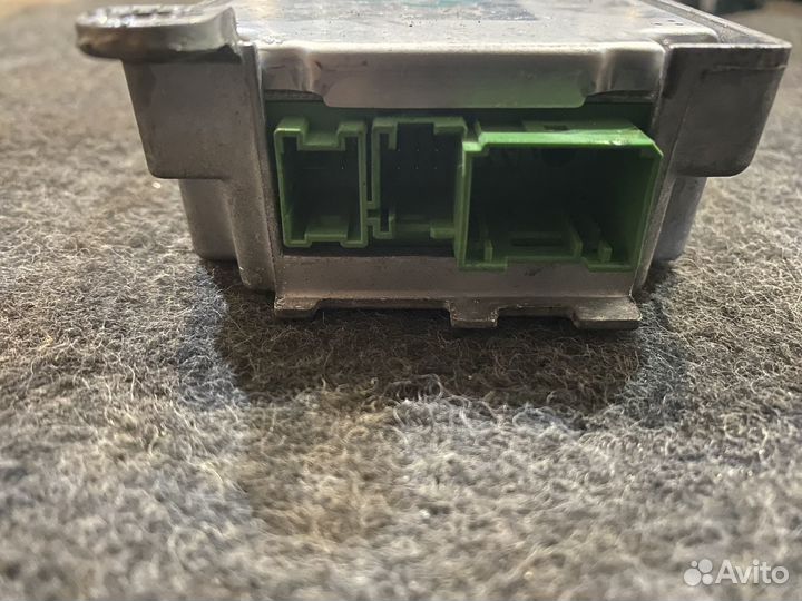 Блок управления SRS BMW e60/61 65776941018