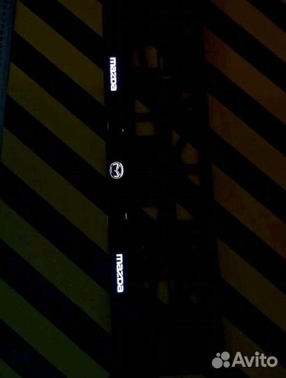 Номерная рамка с вашим лого