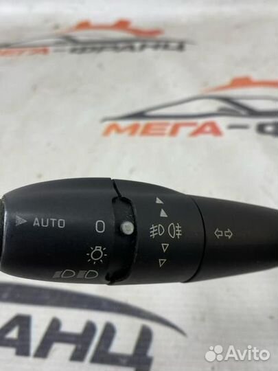 Блок подрулевых переключателей Peugeot 307