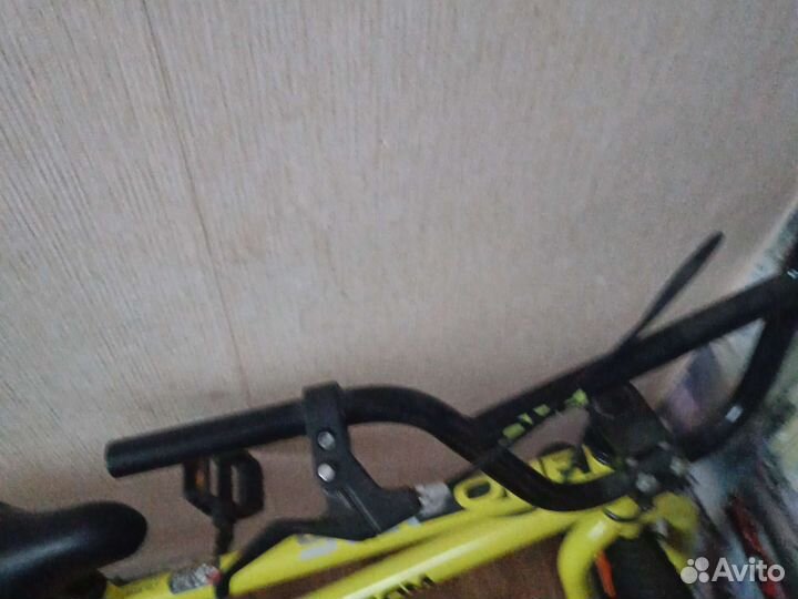 Велик зажим на руле надо менять а так все хорошо