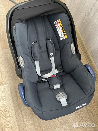 Автолюлька maxi cosi cabriofix 0+
