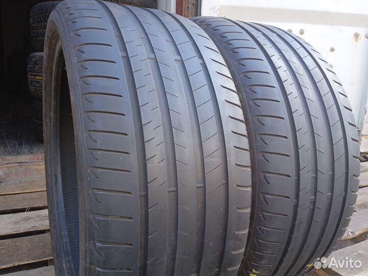 Bridgestone Alenza 001 275/35 R21