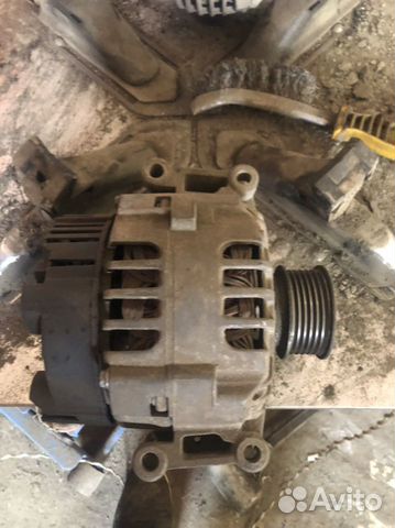 Генератор на volkswagen Вольсваген Audi