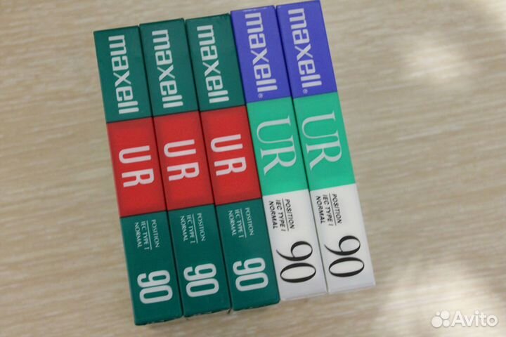 Аудиокассеты maxell UR 90