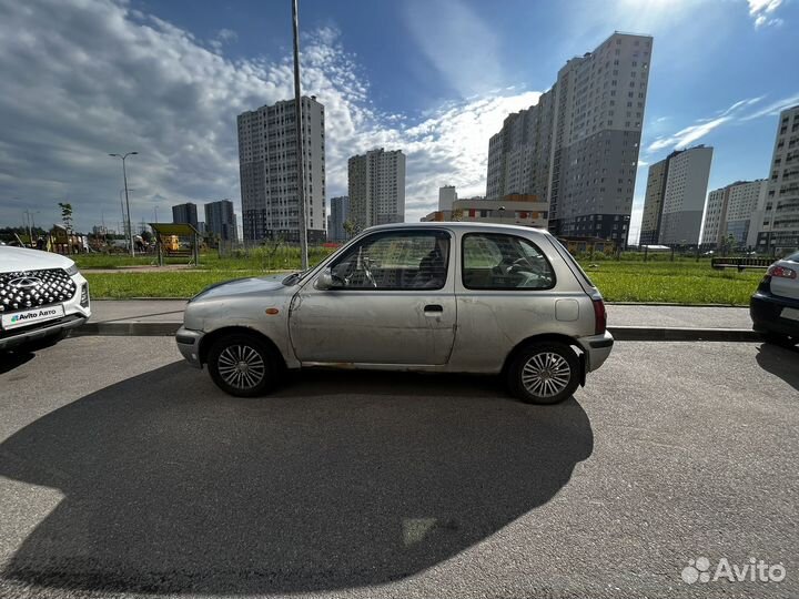 Nissan March 1.0 AT, 1998, 120 000 км