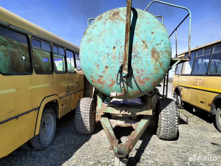 Разбрасыватель удобрений, 2000