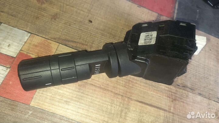 Подрулевой переключатель Nissan Pathfinder R51