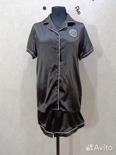 Пижама женская с шортами, новая