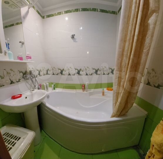 2-к. квартира, 58 м², 2/9 эт.