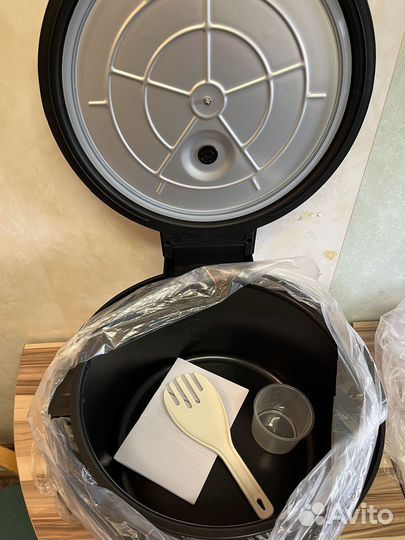 Рисоварка Rosso HF-D19