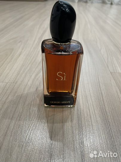 Парфюмерная вода женская Giorgio Armani Si Intense