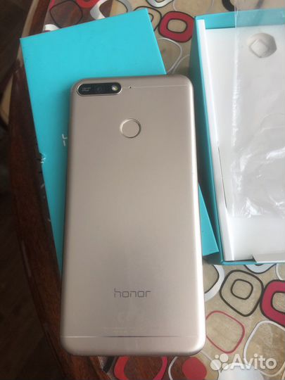 HONOR 7A Pro, 2/16 ГБ