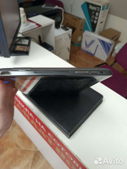 Планшет Acer Iconia Tab W500