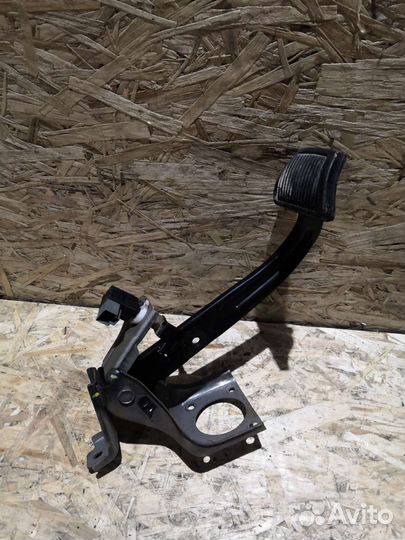 Педаль Газа / Педаль Тормоза Hyundai Solaris 1