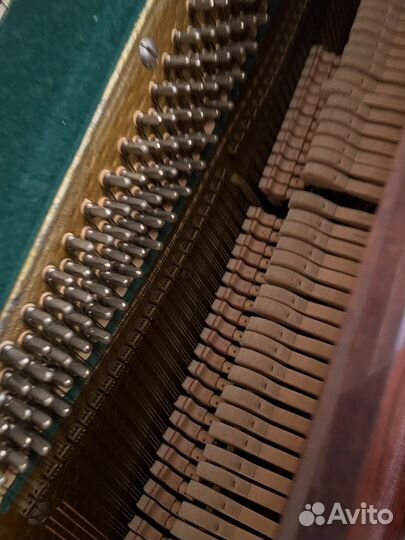 Пианино gebr Niendorf