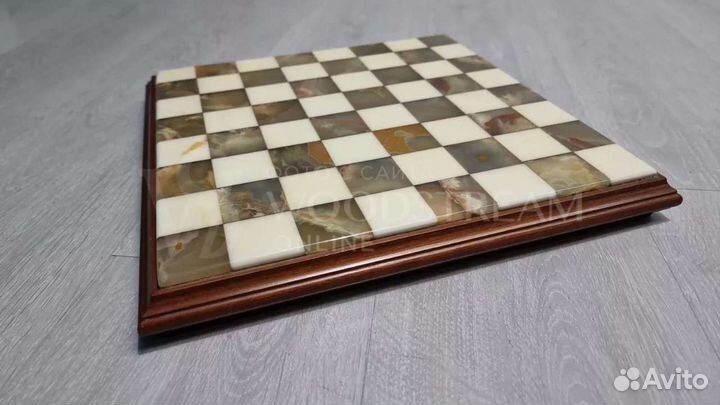 Доска шахматная. Винтаж