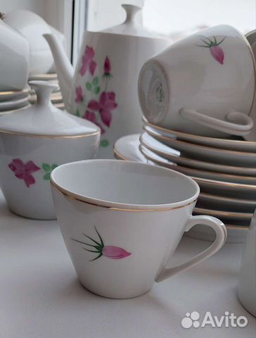 Болгария. Сервиз чайный 12 персон. Новый