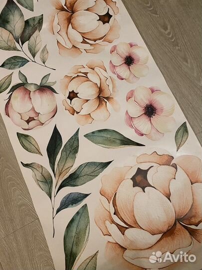 Интерьерные наклейки