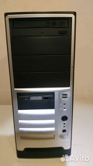 Продаю системные блоки и мониторы б/у