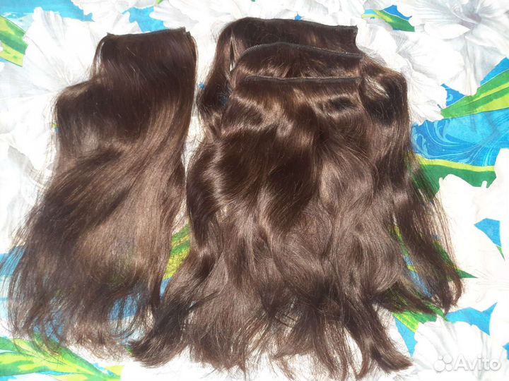 Натуральные волосы на заколках