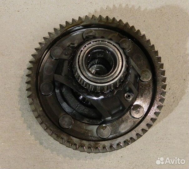 Вторичный вал кпп JDA Skoda fabia II