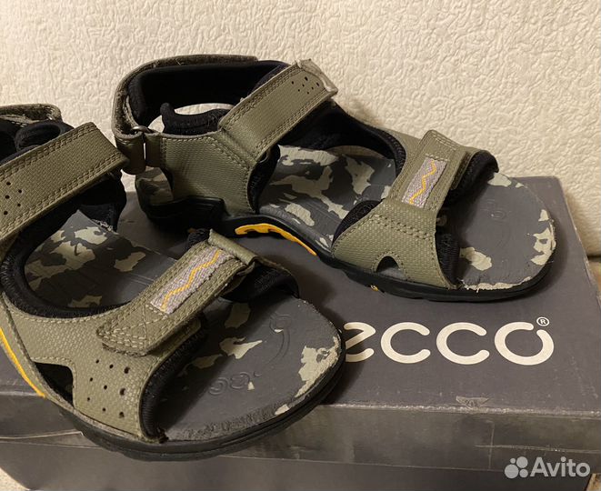Сандалии ecco 35