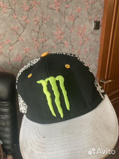 Бейсболка monster