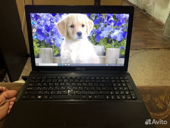Ноутбук asus