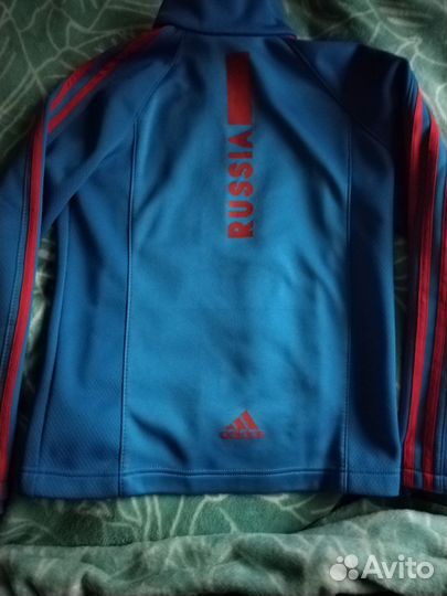 Лыжный разминочный костюм adidas 42 размер