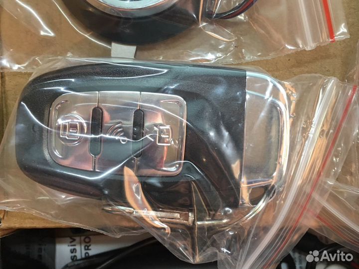 Кнопка старт-стоп с бесключевым доступом