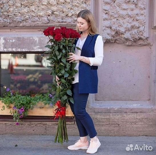 Высокие Розы с Доставкой