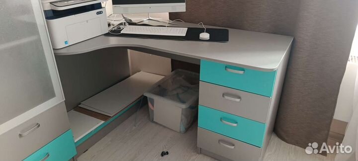 Детский школьный уголок