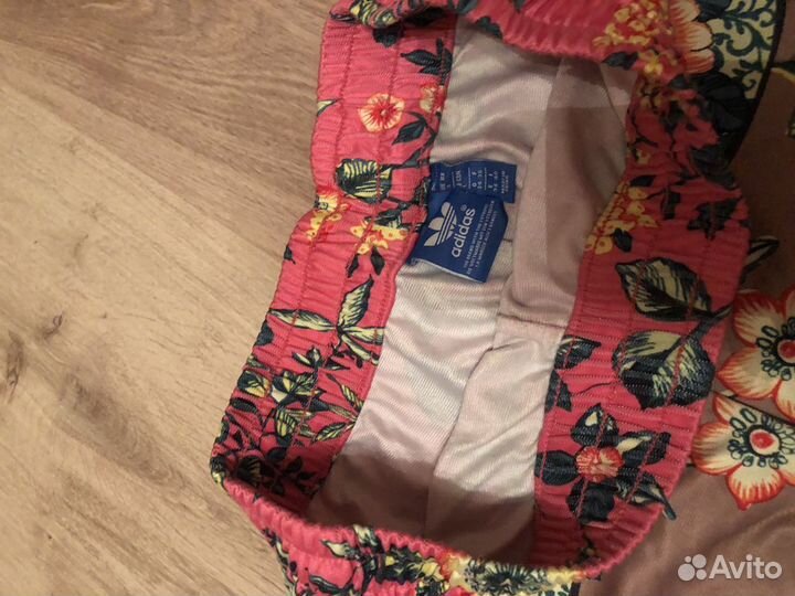 Шорты adidas женские оригинал 38-42