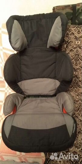 Детское автокресло