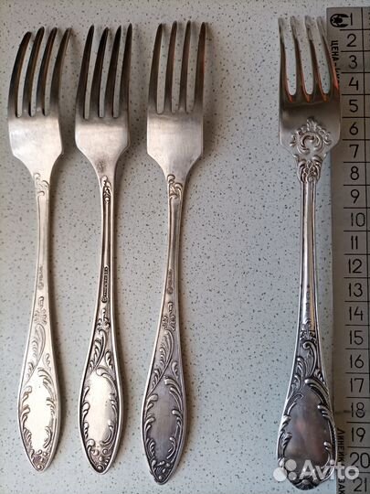Ложки столовые, чайные. Вилки столовые. Мельхиор