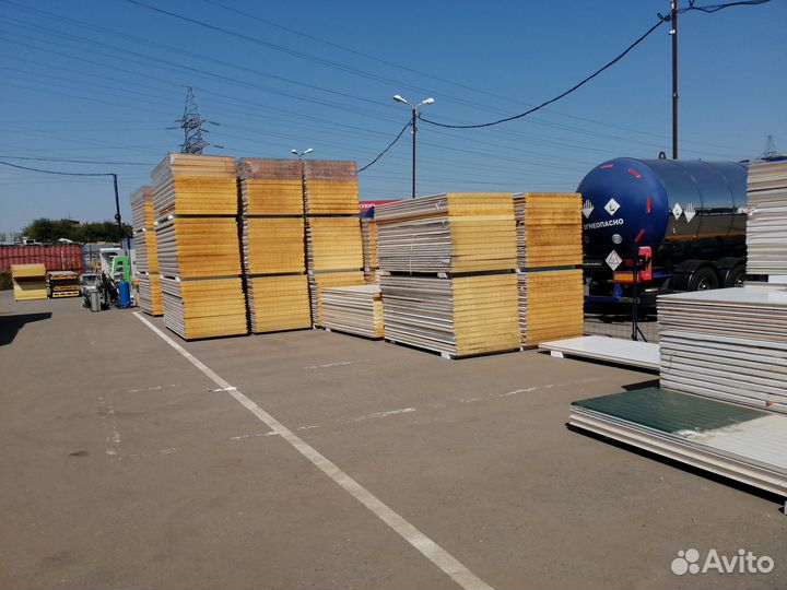 Сэндвич панели 16000м2 стена и кровля на складе