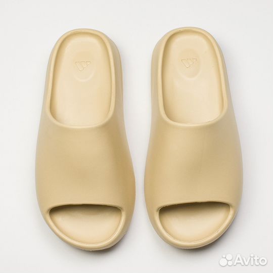 Шлёпки Adidas Yeezy Slide Beige