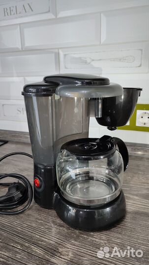 Кофеварка Мaxwell MW-1660 BK