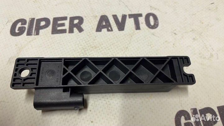 Антенна без ключевого доступа Land Rover Discovery